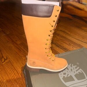Timberland Women's Tan and Brown Lace-Up Boots